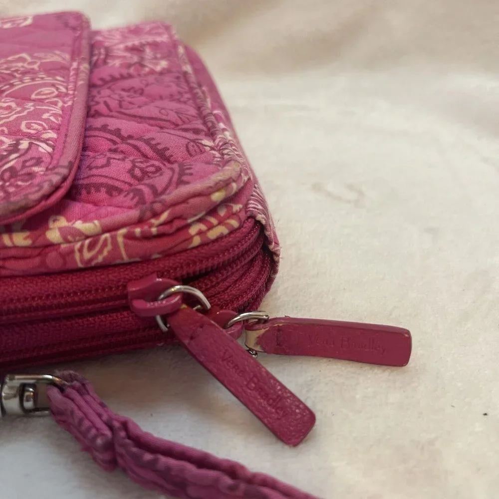 Vera Bradley Wallet Wristlet Pink Paisley - Picture 3 of 12